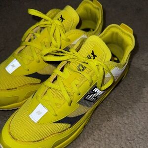 Like new , new balance racer x